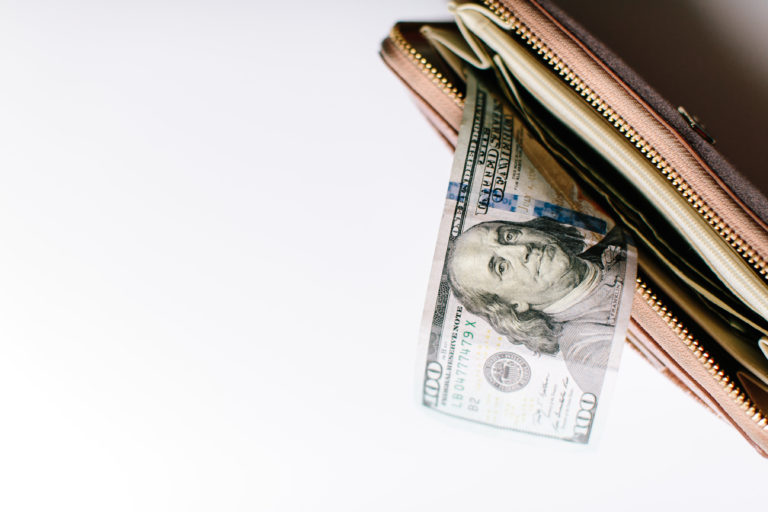 Dobrze jest dobrze zarabiać! Czyli budżet w sklepie stacjonarnym.