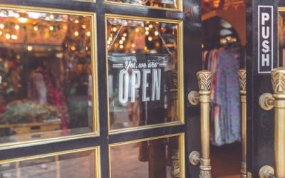 7 powodów, dla których warto otworzyć sklep stacjonarny.